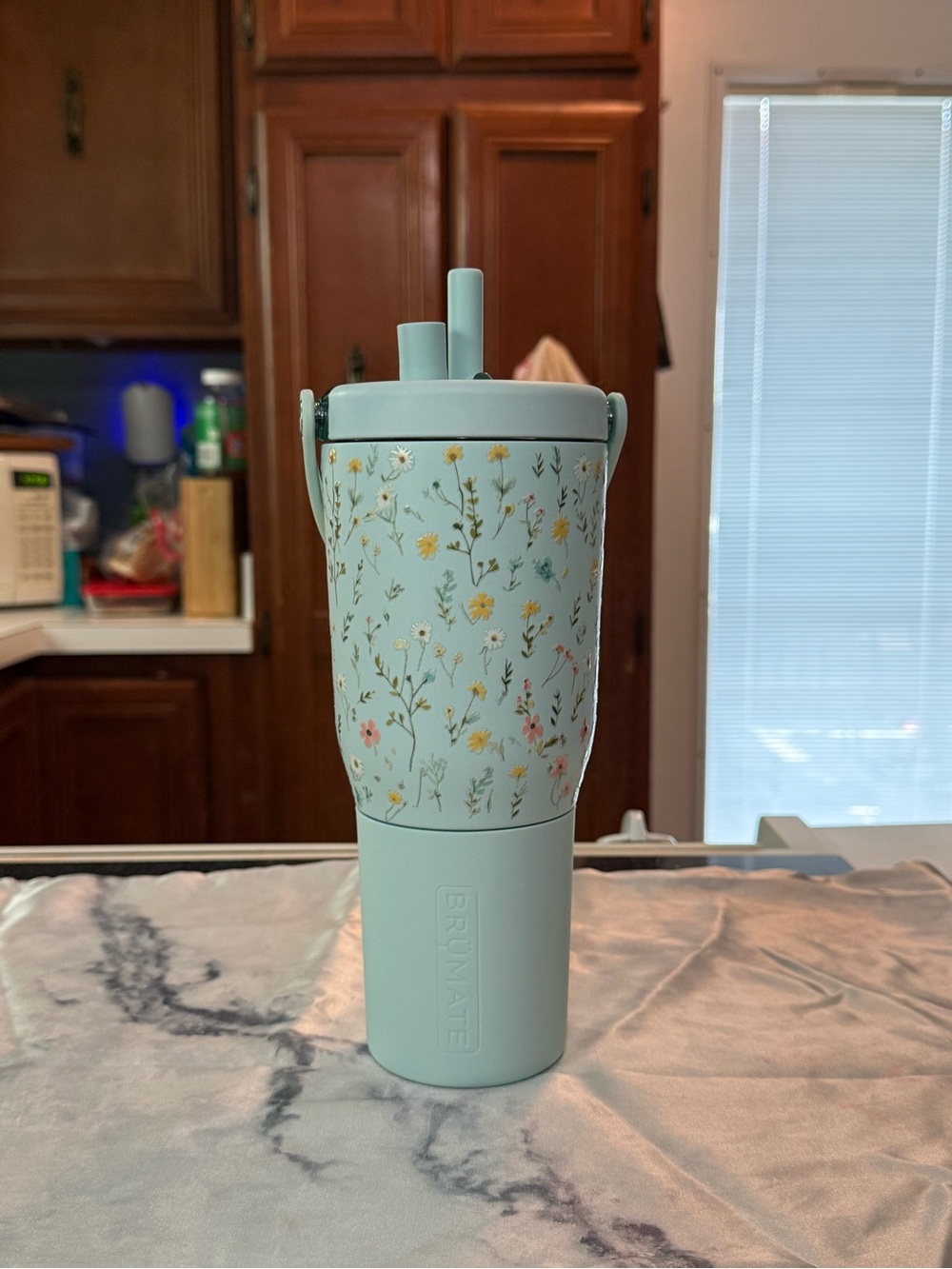 Brumate Custom Resa 35 oz in Blue Agave Wildflower